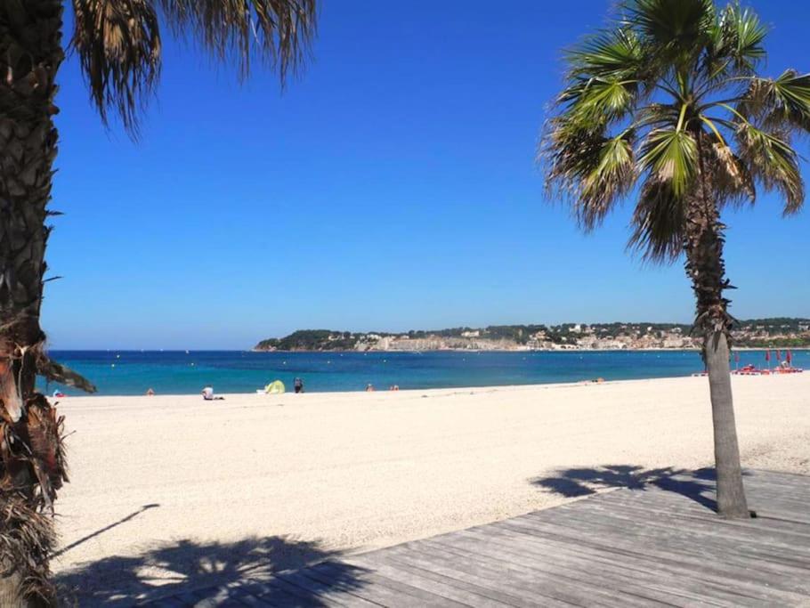 Appartamento Escapade Au Coeur De Sanary Esterno foto
